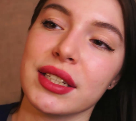 looking makes it hot_34