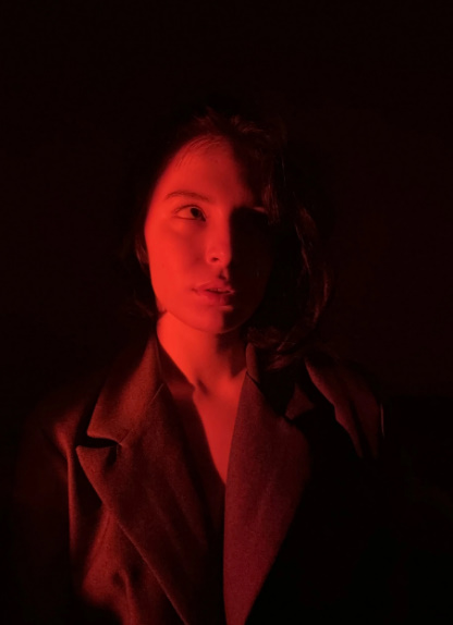 looking makes it hot_34