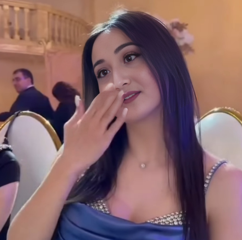 GULAY, ACELYA, CHRIS AND FRIENDS!