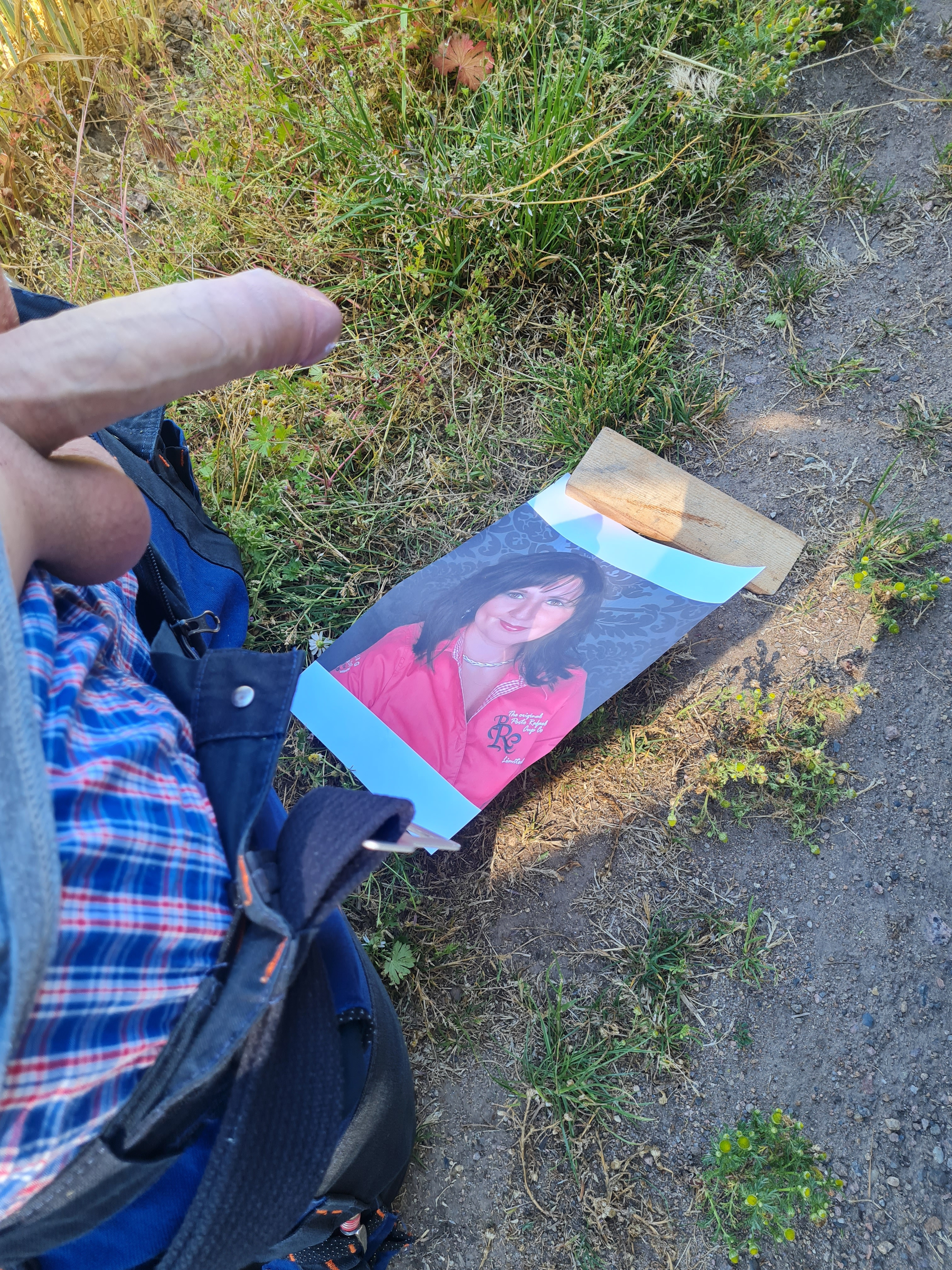 Czech slut Mikayla wank challenge