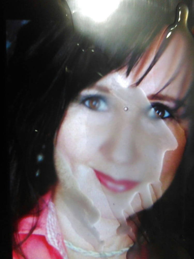 Czech slut Mikayla wank challenge