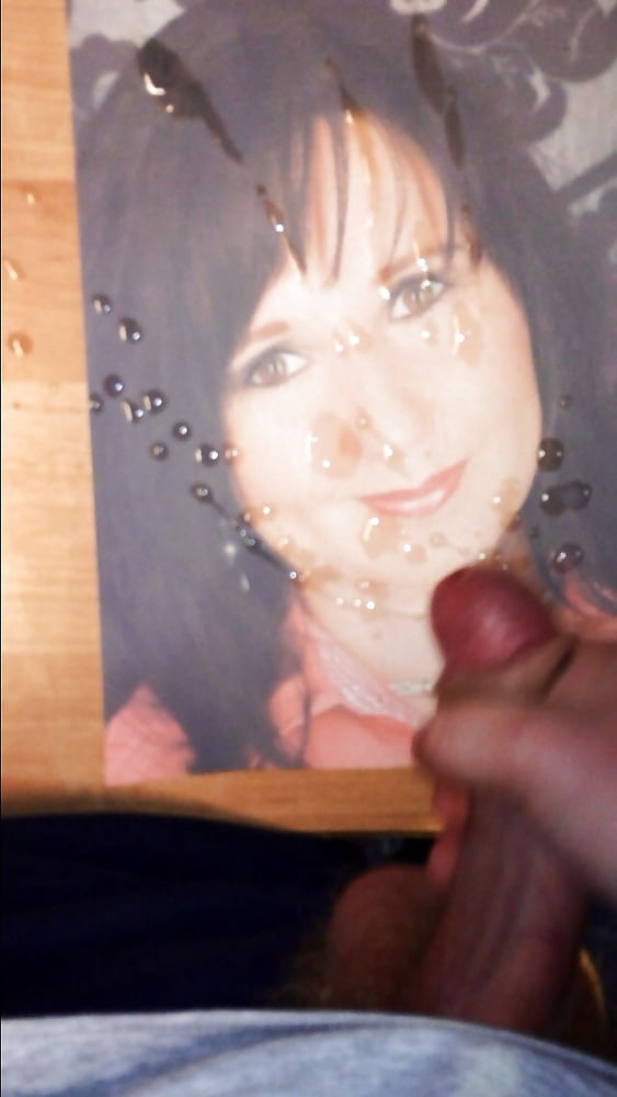 Czech slut Mikayla wank challenge