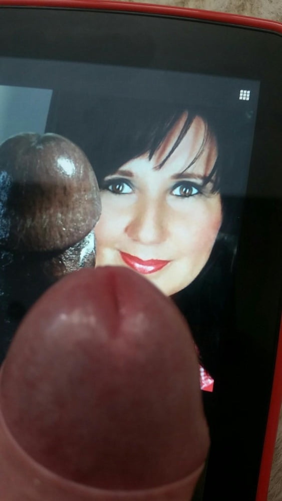 Czech slut Mikayla wank challenge