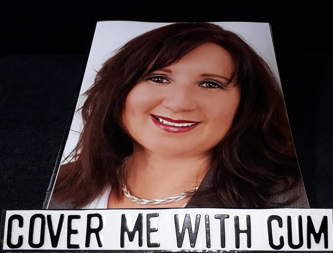 Czech slut Mikayla wank challenge