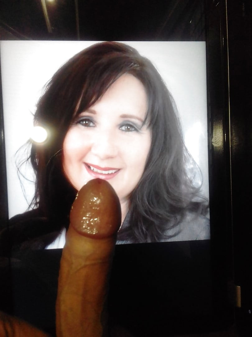 Czech slut Mikayla wank challenge