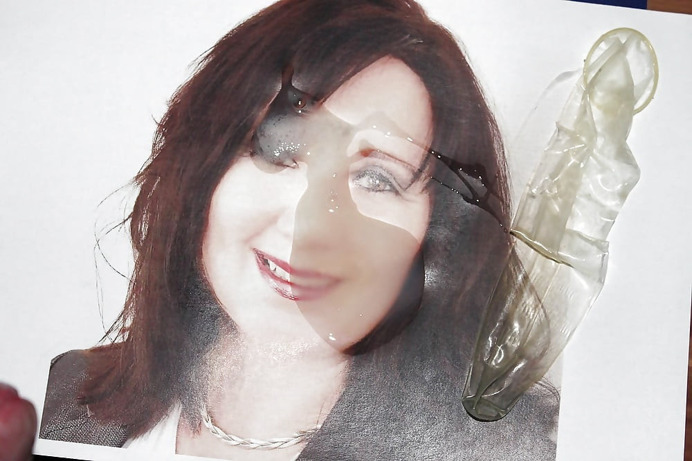 Czech slut Mikayla wank challenge