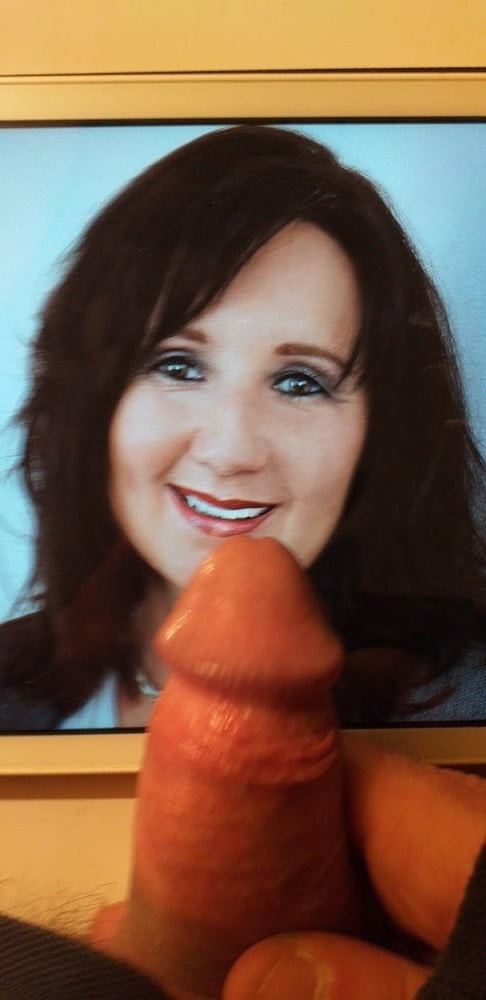 Czech slut Mikayla wank challenge