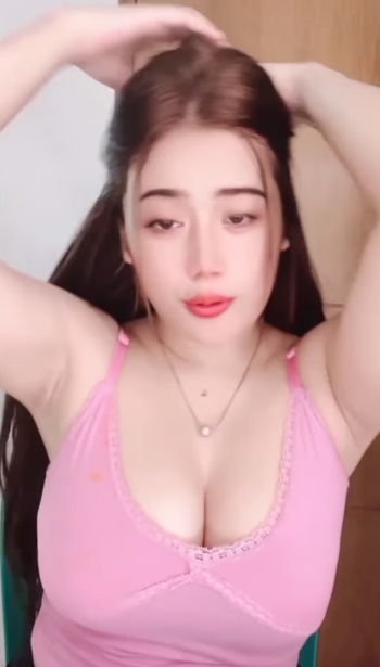 looking makes it hot_39