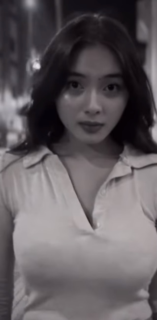 looking makes it hot_44