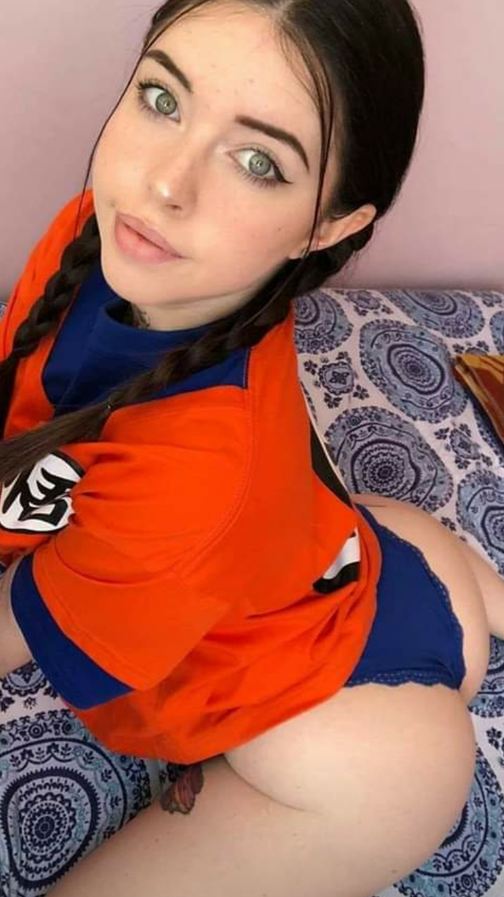 White Thick Booty 32