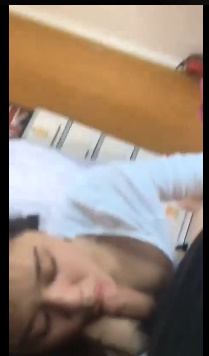 looking makes it hot_46