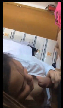 looking makes it hot_46