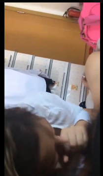 looking makes it hot_46