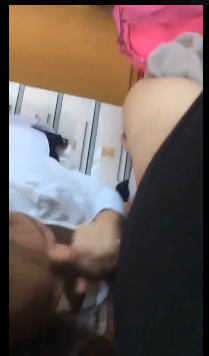 looking makes it hot_46