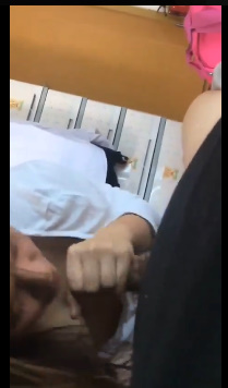 looking makes it hot_46