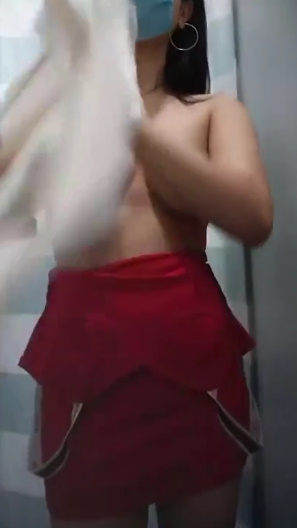 looking makes it hot_49