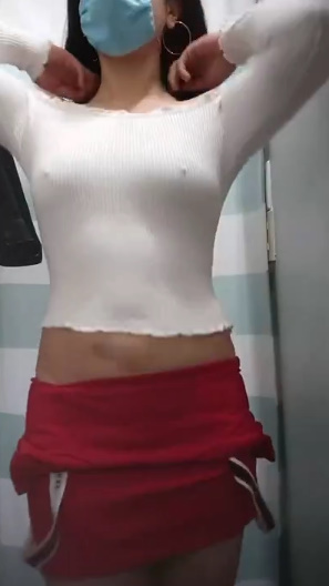 looking makes it hot_49