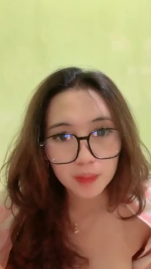 looking makes it hot_50