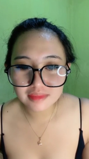 looking makes it hot_50