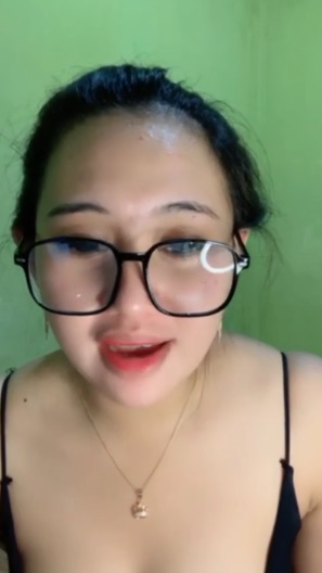 looking makes it hot_50