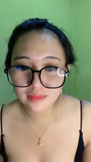 looking makes it hot_50