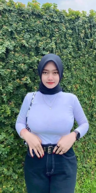 looking makes it hot_52