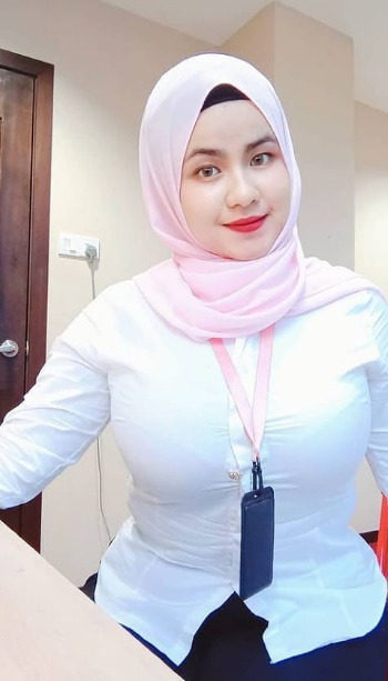 looking makes it hot_52