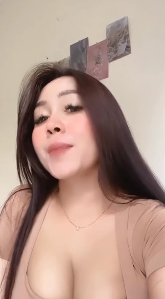 looking makes it hot_52