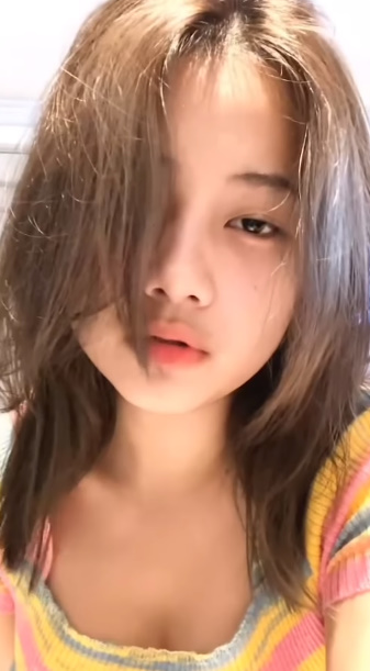 looking makes it hot_52