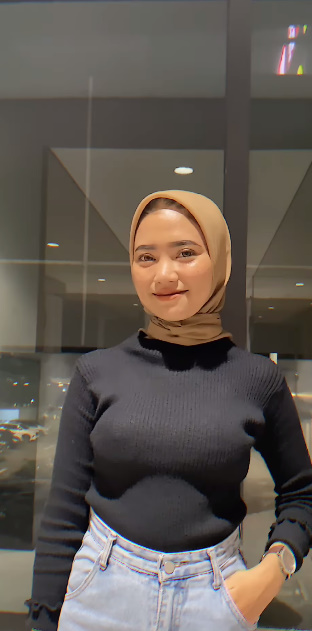 looking makes it hot_53