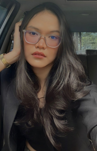 looking makes it hot_56