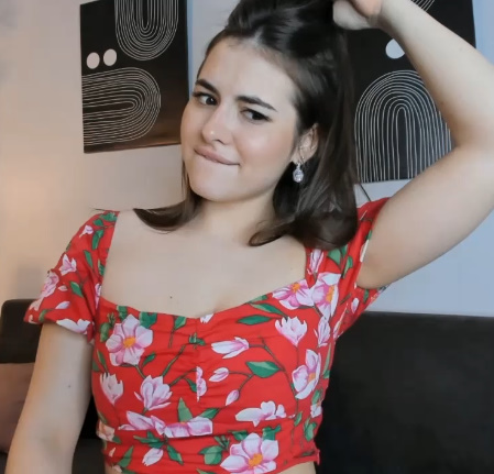 looking makes it hot_58