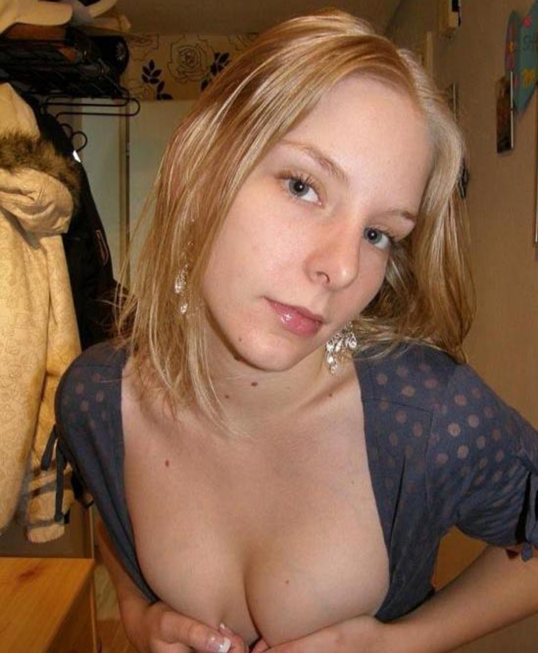 German slut Christiane is free for share and repost