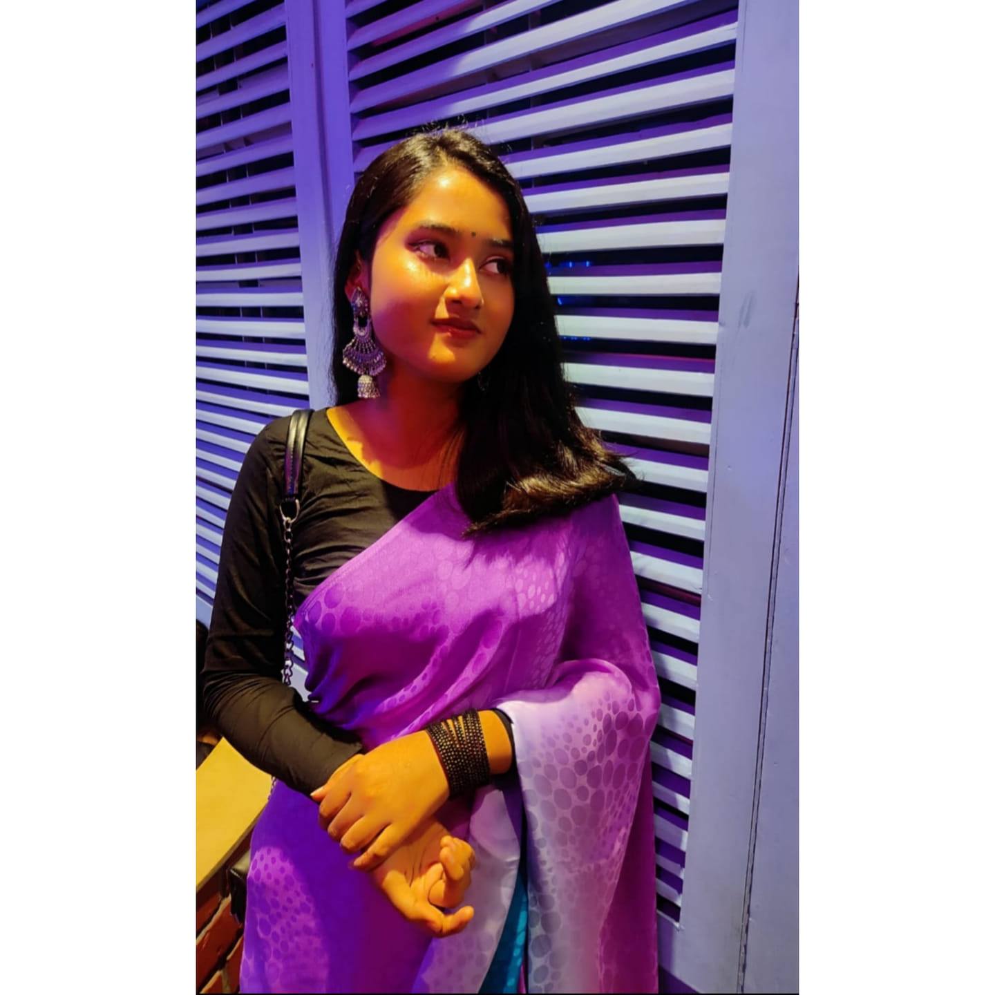 BD girl Zerin tasnim chowa showing boobs