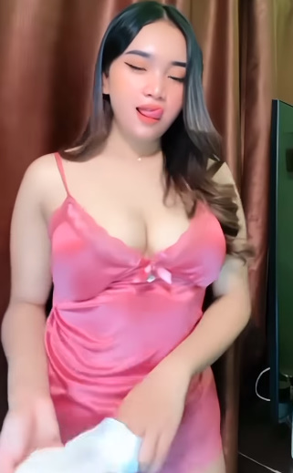 looking makes it hot_59