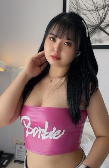 looking makes it hot_60