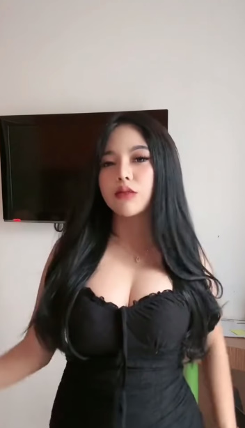 looking makes it hot_60