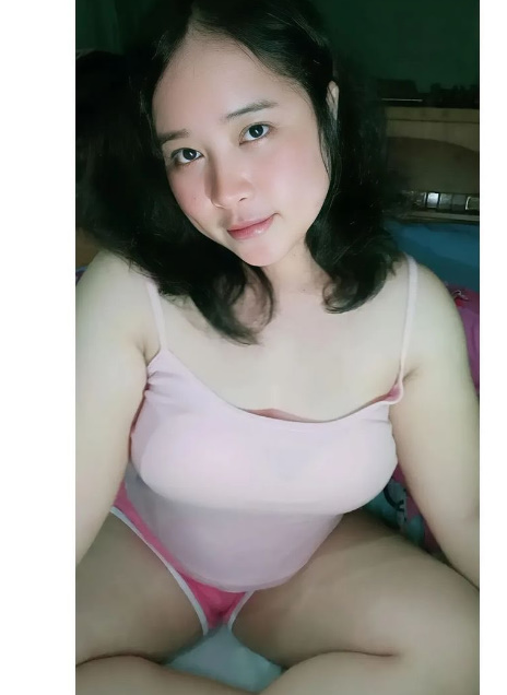 looking makes it hot_60