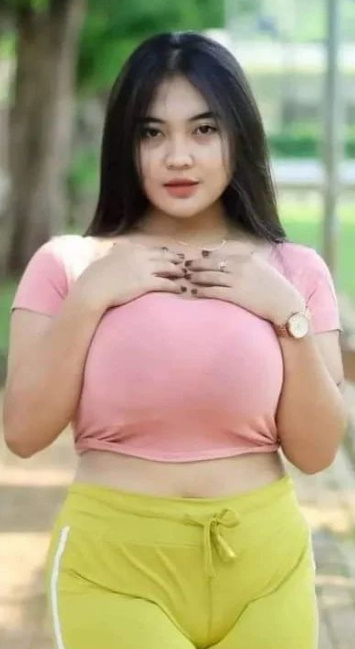 looking makes it hot_60