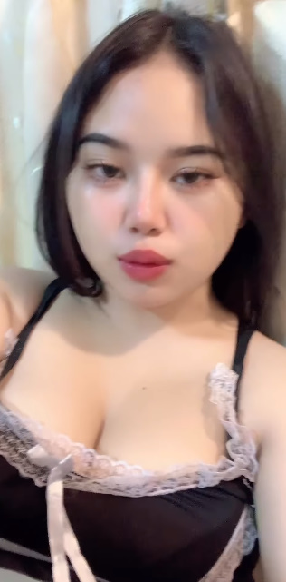 looking makes it hot_60