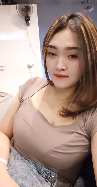 looking makes it hot_60