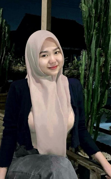 looking makes it hot_63