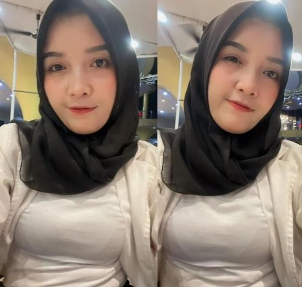 looking makes it hot_63