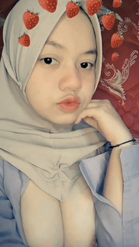 looking makes it hot_64