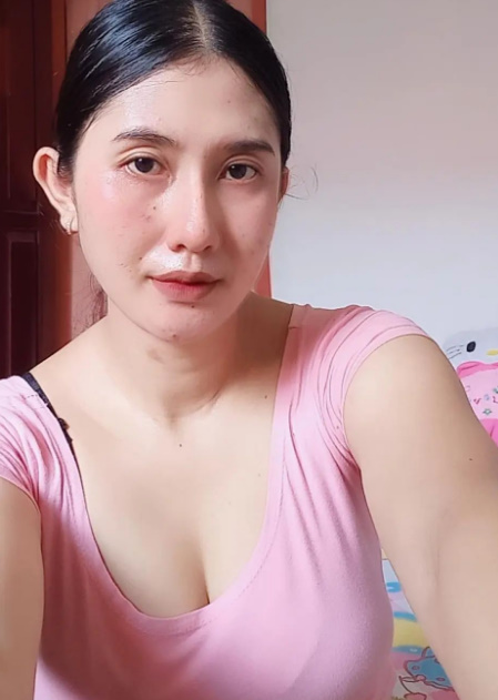 looking makes it hot_64