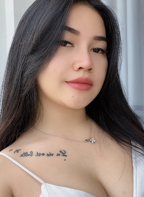 looking makes it hot_65