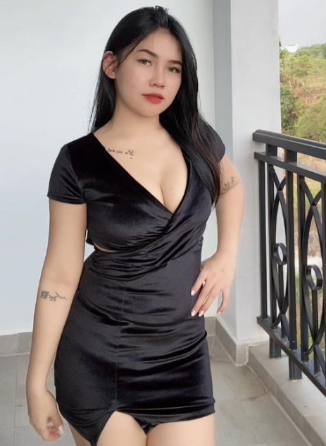 looking makes it hot_65