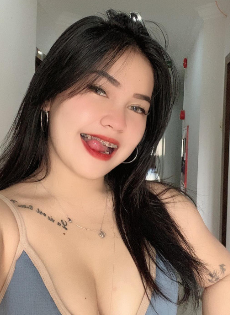 looking makes it hot_65