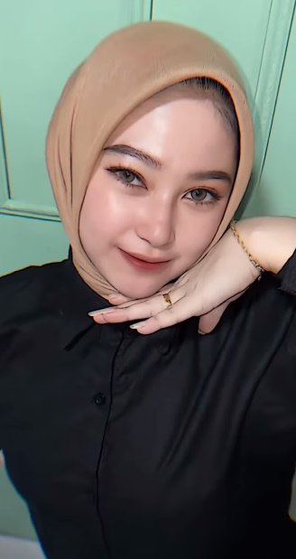 looking makes it hot_66