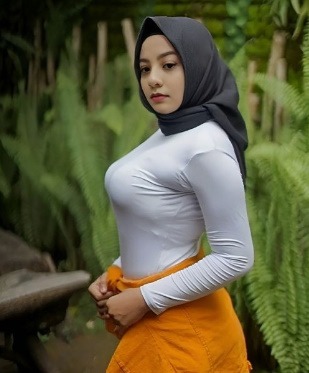 looking makes it hot_67